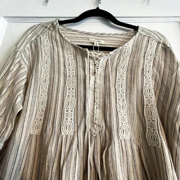 Max Studio NWT Lace Front boho blouse with balloon sleeves size Small - Picture 2 of 5